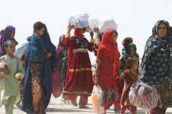 Kinh tế Afghanistan có thể sụp đổ bất cứ lúc nào, quốc tế cam kết hỗ trợ