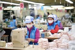 Phó Chủ tịch UBND TP. HCM: 'Nơi nào đảm bảo an toàn, thành phố không ngại tạo điều kiện mở cửa'