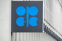 OPEC: Nhu cầu dầu mỏ sẽ vượt mức trước khi bùng phát dịch COVID-19