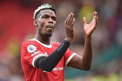 Pogba ở lại, tương lai ai ở MU trở nên bấp bênh?