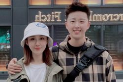 Nữ VĐV Trung Quốc công khai tình yêu đồng giới
