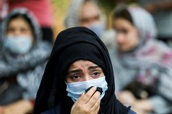 Cơn ác mộng của người Afghanistan ở trại tị nạn sang nhất thế giới