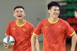 Tuyển futsal Việt Nam xốc lại tinh thần sau trận thua Brazil