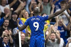 ĐIỂM NHẤN Chelsea 1-0 Zenit: Lukaku vẫn là người hùng của 'Nhà vua'