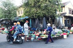 Phòng lây nhiễm khi đi chợ mùa dịch