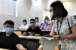 Nhiều trường đại học lớn điểm chuẩn cao kỷ lục