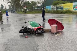 Hà Nội: Đôi nam nữ tử vong nghi bị sét đánh