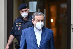Iran: Trưởng đoàn đàm phán hạt nhân làm cố vấn Ngoại trưởng