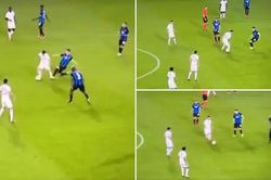 PSG: Đồng đội đứng nhìn Messi vùng vẫy trước vòng vây đối thủ