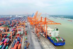 VNDirect điều chỉnh kỳ vọng nhiều nhóm ngành