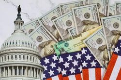 Các gói cứu trợ kinh tế khiến thâm hụt ngân sách Mỹ lên tới 2.710 tỷ USD