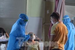 Tối 16/9, bốn ca dương tính trong cộng đồng ở Nghệ An cùng chung một gia đình