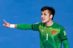 Màn trình diễn xuất thần của Hồ Văn Ý trước futsal Panama