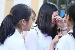 Nghịch cảnh xét tuyển đại học 2021: Trung bình 9 điểm mỗi môn vẫn 'đứng ngoài cổng trường'