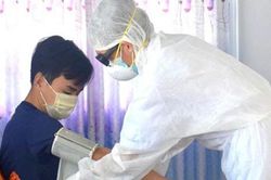 Mắc Covid-19 nhưng không mất khứu giác, vị giác, cách ly tại nhà được không?