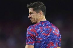 Chuyển nhượng cầu thủ Ngoại hạng Anh: HLV Klopp có Lewandowski; MU đề nghị ký mới Bruno và Pogba; Bernardo Silva vẫn muốn rời Man City