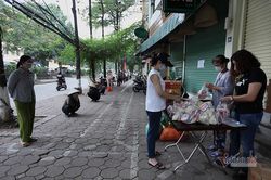 Người dân xã Phước Kiển mong muốn sớm nhận được gói hỗ trợ