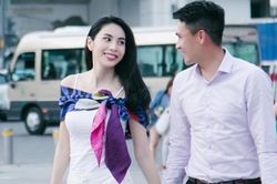 Bị va vào chân, Công Vinh từng suýt cầm đồ chọi Thủy Tiên và đuổi về nước