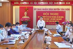 Tân Sơn: Tập huấn công tác rà soát hộ nghèo, hộ cận nghèo