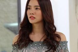 Nửa đêm tỉnh dậy không thấy chồng, tôi hốt hoảng đi tìm để rồi muối mặt khi nghe cô hàng xóm hét lớn: 'Anh ấy đang ở đây này!'