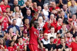 Điểm nhấn Liverpool 3-0 Crystal Palace: Salah, Mane tỏa sáng. Klopp thoải mái xoay vòng hàng thủ