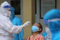 Hà Nội thêm ca dương tính liên quan chùm bệnh tại Long Biên