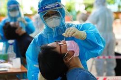 Các F0 mới phát hiện ở phường Việt Hưng đi chợ, tiêm vaccine, tiếp xúc nhiều người trước khi phát hiện mắc COVID-19