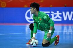Futsal Việt Nam vào vòng 1/8 World Cup: Văn Ý lại là người hùng
