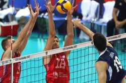 Italia 'phế truất' đương kim vô địch Serbia, thẳng tiến chung kết