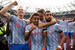 Lingard và Ronaldo tỏa sáng giúp Man Utd lội ngược dòng hạ West Ham 2-1 ở Premier League