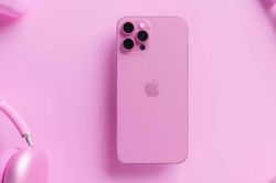 Phiên bản iPhone 13 màu hồng 'cháy hàng' ở Trung Quốc