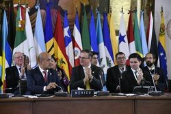 CELAC tìm cách tăng cường sức mạnh khu vực thông qua hợp tácTin khácQuyết liệt ngăn hàng lậu thời điểm cuối nămNgành giáo dục tận dụng thời gian 'vàng' để dạy học