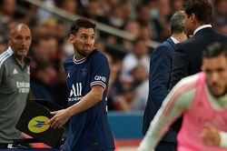 Messi bị thay ra sớm trong chiến thắng nhọc nhằn của PSG
