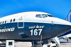 Kiến nghị mở lại bầu trời cho máy bay B737 Max
