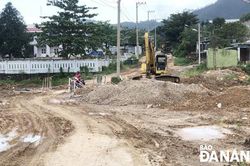 Nguy cơ sạt lở đất ở vùng đồi núi