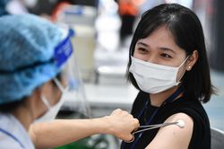 TP.HCM đã phủ gần 100% vaccine mũi 1 cho người trên 18 tuổi