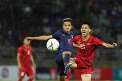 Đội tuyển Việt Nam sáng cửa bảo vệ ngôi vô địch AFF Cup