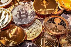 Một đêm mất giá gần 150 triệu, cơn bão vùi dập Bitcoin