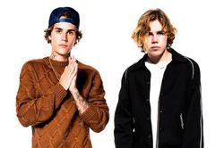 'Stay' của The Kid Laroi và Justin Bieber lội ngược dòng trên Billboard Hot 100