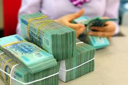 ADB: 'Chính phủ có thể phát hành trái phiếu nhằm tăng ngân sách dự phòng'