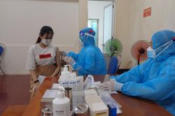 Khánh Hòa mở cửa một số dịch vụ ở 'vùng xanh' và 'vùng vàng'