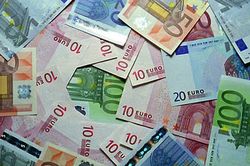 Tỷ giá USD, Euro ngày 23-9: USD biến động mạnh