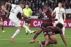 Mauricio Pochettino đang hướng tới sơ đồ 3 trung vệ