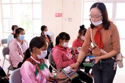 Sa Pa: Tuyên truyền ngăn chặn phụ nữ, trẻ em lang thang, chèo kéo khách du lịch và công tác phòng, chống dịch Covid-19