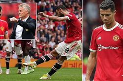 Ronaldo phản ứng khó ngờ khi Bruno Fernandes đá hỏng 11m