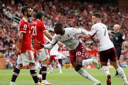 Bruno sút hỏng 11m, Man United thua sốc Aston Villa tại Old Trafford