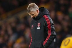 Những dấu hỏi cho Solskjaer sau trận MU thua Aston Villa