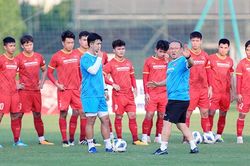 'Thầy trò ông Park cần tham chiếu thành công của futsal'