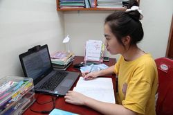 Giúp con vượt qua áp lực học tập