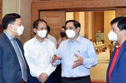 Thủ tướng: Không vì khó khăn mà chúng ta bi quan, hoang mang